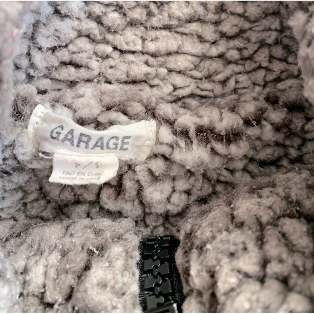 Cute jacket - Picture 2 of 2